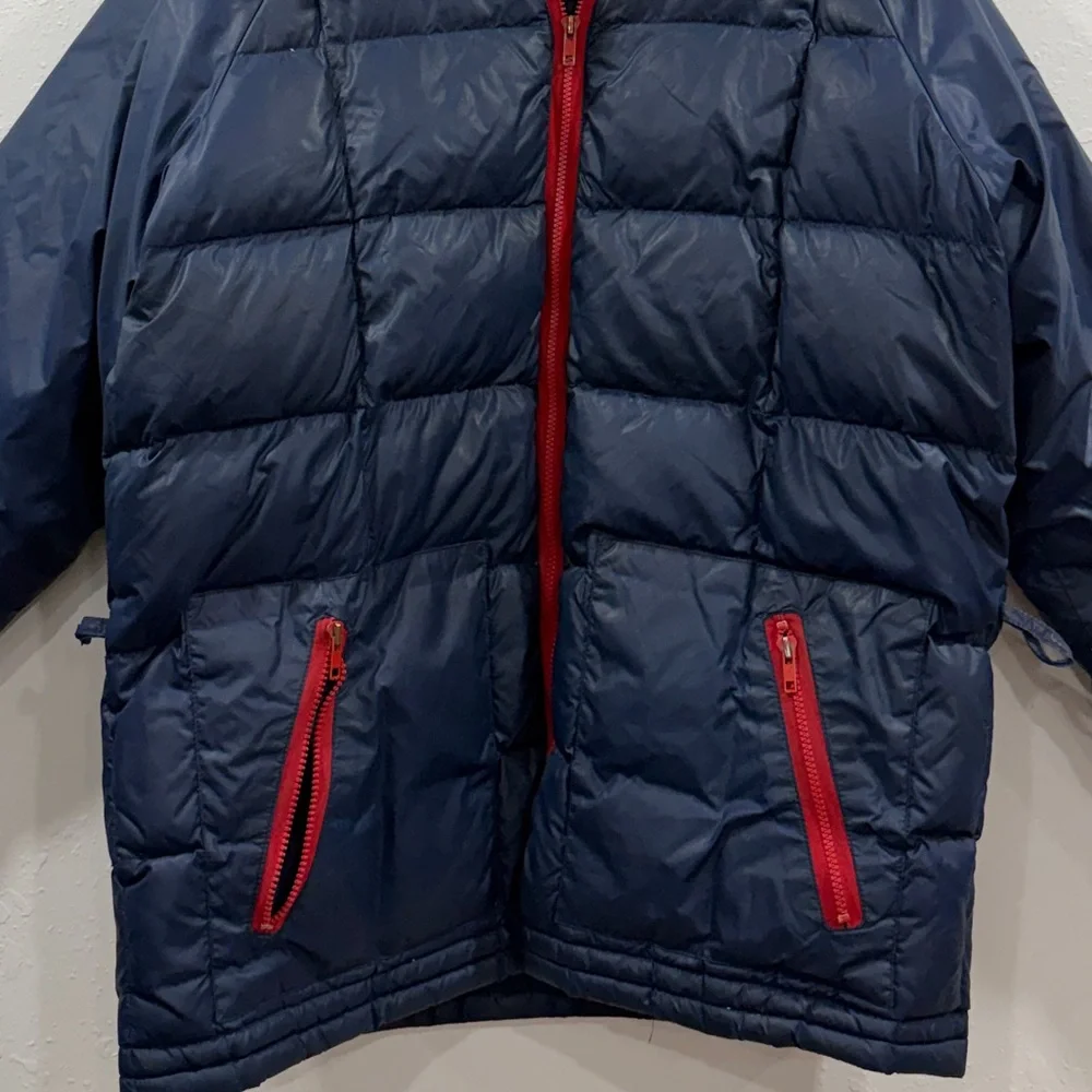 Eddie Bauer needs couple